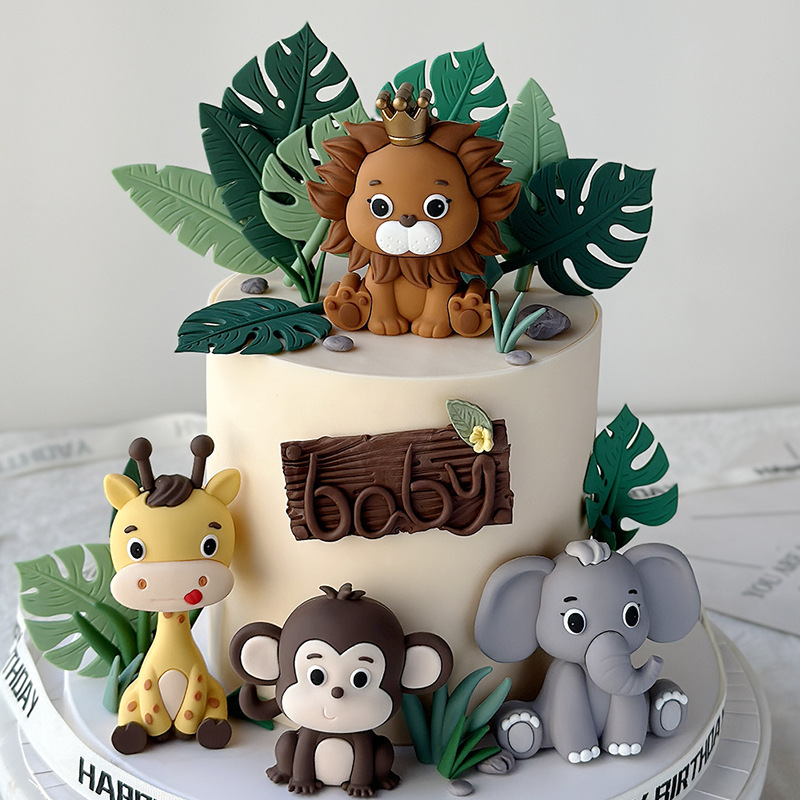 New Forest Jungle Animals Cake - Wedding Zoo recension och pris